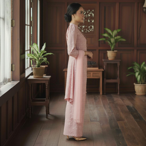 ชุดบาจูกูรุงมุสลิมสมัยใหม่สำหรับวันอีดจากมาเลเซีย  งานปัก  บาจูราญา ราคาถูก ขายส่ง รับผลิตตามแบบ (OEM) ผ้าสี่ทิศทาง ปรับแต่งได้ - Product Image 4