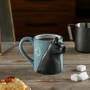 Mug à café en céramique personnalisé, finition mate, peint à la main, motif chat 3D, mug à eau fantaisie, cadeau original - Product Image 3