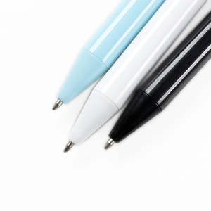 O & Q màu xanh 0.7mm phim hoạt hình Phi Hành Gia thiết kế bóng Bút chất lượng nhựa lưu niệm quà tặng cho văn phòng hoặc trường học bằng văn bản - Product Image 3