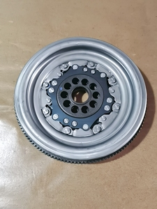 022105266Ak 4150755090 Volant Moteur Bi-Masse Pour <strong>Boite</strong> <strong>Auto</strong> 10 Holes 132 Teeth for Vw Passat Cc Flywheel Audi TT Maiteng - Product Image 3