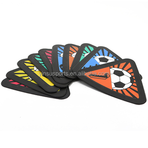 Marquage <span class=keywords><strong>de</strong></span> terrain <span class=keywords><strong>de</strong></span> football Matériau PVC durable Cône <span class=keywords><strong>de</strong></span> balle Équipement d'entraînement <span class=keywords><strong>de</strong></span> football MAICCA MK-8104-2 20cm Couleurs personnalisées ODM - Product Image 3