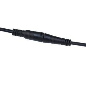 Câble d'alimentation CC personnalisé avec loquet de verrouillage 5,5x2,1 mm mâle, cordon d'extension anti-débrayage pour bandes <span class=keywords><strong>LED</strong></span>, longueur sur mesure - Product Image 4