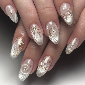 Uñas Acrílicas Y2K Minimalistas con Efecto Metal Líquido, Forma Almendrada, Uso Diario, Cobertura Total, para <span class=keywords><strong>Chicas</strong></span> - Product Image 2