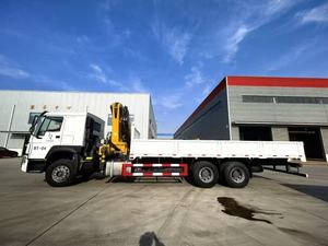 Camion-grue Sinotruck de 8 tonnes - Product Image 6