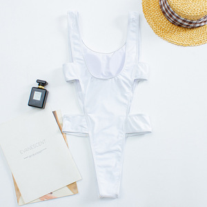 Maillots de bain une pièce pour femmes à double bretelle, dos nu, découpes latérales et coupe haute - Product Image 5