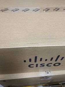 Commutateur réseau Cisco 9300 48 ports PoE+ C9300-48P-E avec module C9300-DNA-E-48 – Commutateur réseau essentiel Cisco C9300-48P-E - Product Image 3