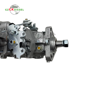 <span class=keywords><strong>Pompe</strong></span> d'<span class=keywords><strong>injection</strong></span> de carburant 0460424280 <span class=keywords><strong>pour</strong></span> <span class=keywords><strong>tracteur</strong></span> TD95D TK100A Pièces d'excavatrice - Product Image 3