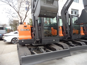 Miniexcavadora Hidráulica DOOSAN DX60, Retroexcavadora DX60-9C Usada, Tractor Pequeño con Cargador y Retroexcavadora en Venta - Product Image 4