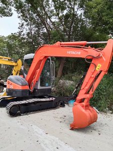 รถขุด ZX55UR มือสองจากประเทศญี่ปุ่นสภาพดีมีเวลาทำงานต่ำกว่าส่วนประกอบหลักมอเตอร์ปั๊มเครื่องยนต์ - Product Image 3