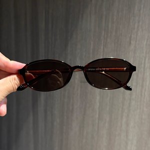 Kacamata hitam trendi <span class=keywords><strong>Oval</strong></span> wanita kacamata hitam Retro 2026 kacamata hitam terpolarisasi kualitas tinggi Tr90 - Product Image 1
