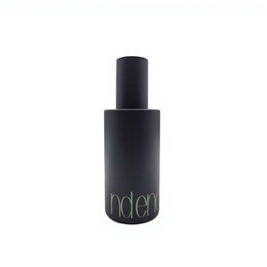 Loción con Vitamina C para Piel Grasa - Matifica, Hidrata 24 Horas, Refina los Poros y Cuida las Imperfecciones - Product Image 1