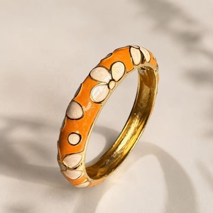 Pulsera Vintage de Aleación con Flores Coloridas y Baño de Oro para Mujer, Estilo Ins, Delicada, Moderna, Retro, Versátil y Encantadora - Product Image 6