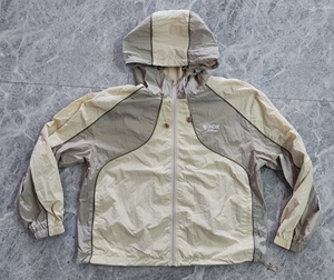 Huili Set Sportivo da Uomo Giacca a Vento e Pantaloni da Tuta in Nylon con Logo Personalizzato Stampato - Product Image 5