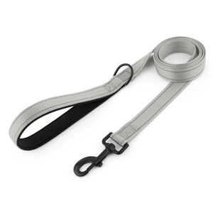 Correa de nailon para perro con rayas reflectantes al por mayor - Product Image 3