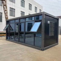 Vente en gros de mini conteneurs d'expédition personnalisés Magasin de café 20 pieds 40 pieds Épicerie mobile préfabriquée pour immeuble de bureaux