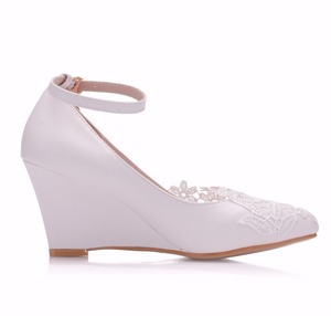 BS033女性ウェディングシューズ花嫁花嫁介添人ドレスシューズ8cmウェッジハイヒール白レースシューズ花女性パンプス - Product Image 4