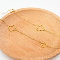 Collier long en acier inoxydable avec pendentif fleur à quatre feuilles creuse, chaîne de pull pour femme, plaqué or 18 carats, bijoux étanches