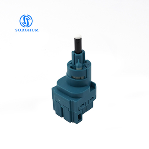 Sorgo Switch 1J0945511A 1J0945511B 1J0945511C 1j1j0945 interruttore luce freno per Volkswagen <span class=keywords><strong>Transporter</strong></span> T4 <span class=keywords><strong>T5</strong></span> <span class=keywords><strong>2003</strong></span> - Product Image 4