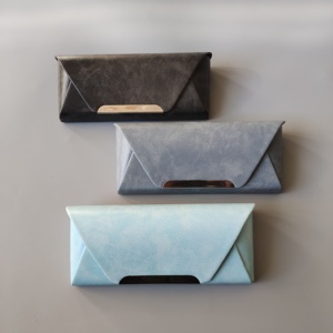 Estuche de Gafas de Sol de Cuero PU, Caja de Gafas Ópticas con Diseño Único y Logotipo Personalizado - Product Image 1