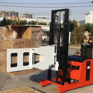 Capacidad de 1,5 toneladas 2,5 m 3m altura de elevación Carretilla elevadora eléctrica apiladora con abrazaderas de pacas - Product Image 4