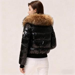 Nouvelle arrivée, manteau d'hiver <span class=keywords><strong>en</strong></span> mélange de fourrure de renard, coupe ajustée, longueur <span class=keywords><strong>courte</strong></span>, taille plus, design à capuche, <span class=keywords><strong>veste</strong></span> matelassée pour femmes - Product Image 3
