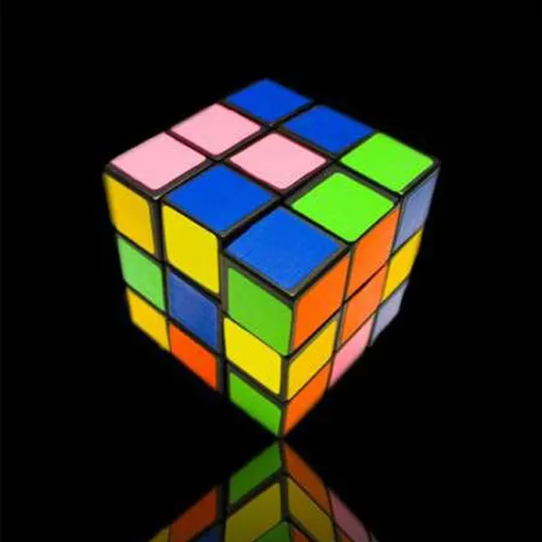 Profession elle 5,6 cm Magic Puzzle Cube Zappeln Rubikes Cube 3x3x3 Sticker less Original Toys