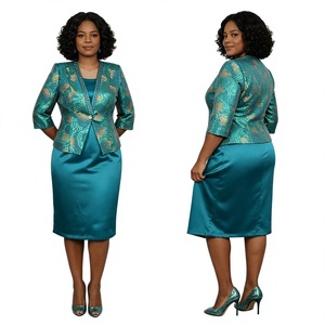 Ensemble deux pièces pour femmes grandes tailles, robe en satin avec veste, élégante, longueur genoux, imprimé, tenue d'automne - Product Image 1