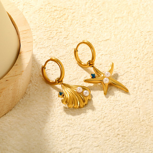 ต่างหูรูปปลาดาวและเปลือกหอยแบบอสมมาตร ชุบทอง 18K ประดับมุก เครื่องประดับแฟชั่นสำหรับงานปาร์ตี้ - Product Image 4