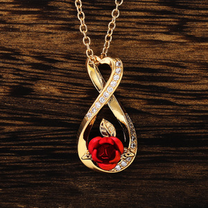 Collar con Colgante de Corazón y Flor en Dos Tonos para Mujer, Diseño Trenzado, Joyería de Moda - Product Image 4