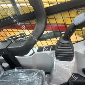 รถตักล้อยางแคตเตอร์พิลลาร์ Cat 246c /Cat/246D มือสอง สภาพดี รถตักล้อยางแคตเตอร์พิลลาร์อเนกประสงค์ - Product Image 2