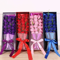 Valentinstag Muttertag Kreatives Geschenk für Freundin Künstlicher Blumenstrauß 18 Rosen Seifenstrauß in Geschenkbox