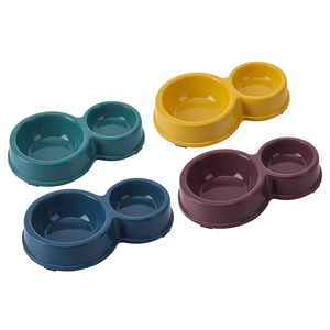 Comedero Doble de Lujo para Gatos Lynpet, Diseño Ecológico en Forma de 8, Acero Inoxidable con Base Antideslizante, Tazones para Alimentar Mascotas - Product Image 3