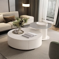 Ensemble de tables basses chic et luxueuses, style crème, noir et blanc, rond, champignon, petit espace, minimaliste, moderne, élégant, salon, usage domestique