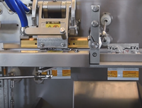 Machine automatique de cachetage de remplissage de poche de tirette certifiée CE S-180Z pour l'usine de casse-croûte de grain de café de sucrerie
