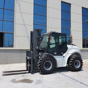 Carrello Elevatore Fuoristrada ad Alte Prestazioni da 3 Tonnellate 4WD con Motore Diesel <span class=keywords><strong>Euro</strong></span> 5 per il Mercato Europeo - Product Image 2