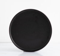 Ensemble de vaisselle en céramique noire mate durable, réutilisable et écologique pour la restauration et l'hôtellerie, compatible micro-ondes