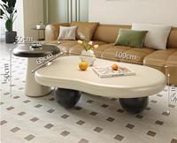 Nouvelle table basse française en crème, style nuage, luxe léger, irrégulière, moderne et simple, pour petits appartements, salon
