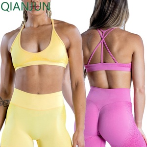 Vente en gros Vêtements de sport sans coutures Ensembles de sport pour femmes Yoga Soutien-gorge de sport Vêtements de <span class=keywords><strong>fitness</strong></span> pour femmes - Product Image 1