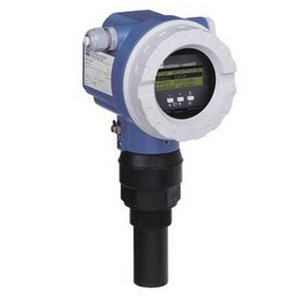 เครื่องวัดระดับอัลตราโซนิก E+H FMU30 8N สำหรับการวัดของเหลวและของแข็ง - Product Image 1