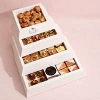 Lebensmittelechte Recycelbare Dreieckige Mehrschichtige Tragbare Takeaway-Papierbox UV-Beschichtung Siebdruck für Brot Kuchen Dessert