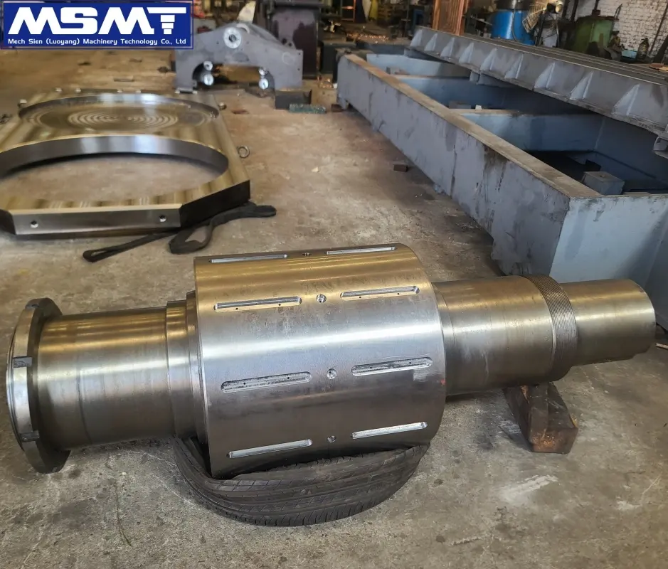 Oem 9cr2mo 42crmo Large Roller Shaft Heavy Industrial Forged Steel Work Roll For Cold Rolling Mill shaft