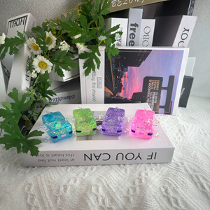 Vente Flash Transfrontalière : Squishy Axolotl Scintillant à la Maltose, Jouet Anti-Stress à Presser - Product Image 2