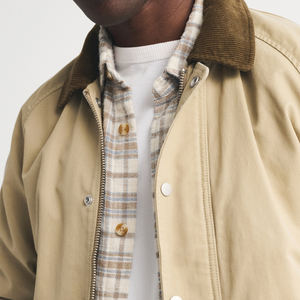 جاكيت رياضي كاجوال للخريف، تصميم مخصص بشعار مطبوع، جودة عالية، ملابس خارجية رجالية، جاكيتات من قماش الكوردوري بألوان متباينة - Product Image 3