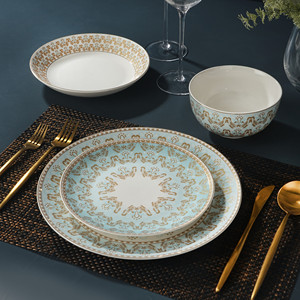 Service de table en porcelaine de luxe avec bordure dorée, 24 pièces, <span class=keywords><strong>vaisselle</strong></span> en porcelaine fine <span class=keywords><strong>blanche</strong></span> pour mariage élégant et dîner royal - Product Image 1