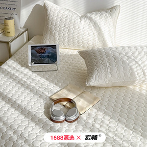 Solid Color Cream Cotton <b>Bed</b> <b>Sheet</b> Set 1.5m Non-Slip Quilted Thickened Four Seasons Use - Product Image 1