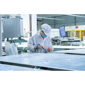 Paneles Solares Monocristalinos Hisem HS-M10-72/2HP de Alta Calidad, 530W-555W, con una Eficiencia del 22.8% - Product Image 5