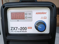 Kindarc Portable 200A MMA onduleur IGBT moteur à courant continu soudeuse à l'arc AC220/380V Construction à usage
