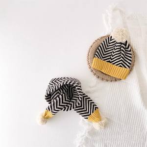 Automne hiver enfants foulards et chapeaux rayés avec boules <span class=keywords><strong>tricot</strong></span>é Jacquard chapeau écharpe <span class=keywords><strong>Kit</strong></span> pour enfants - Product Image 2