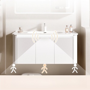 Meuble de salle de bain en bois massif avec lavabo intégré en céramique à arc circulaire, miroir intelligent et finition peinture laquée - Product Image 5