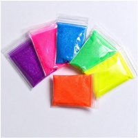 Poudre de pigment fluorescent néon 12 couleurs à base d'eau pour peinture, résine, slime, art, jouets en plastique